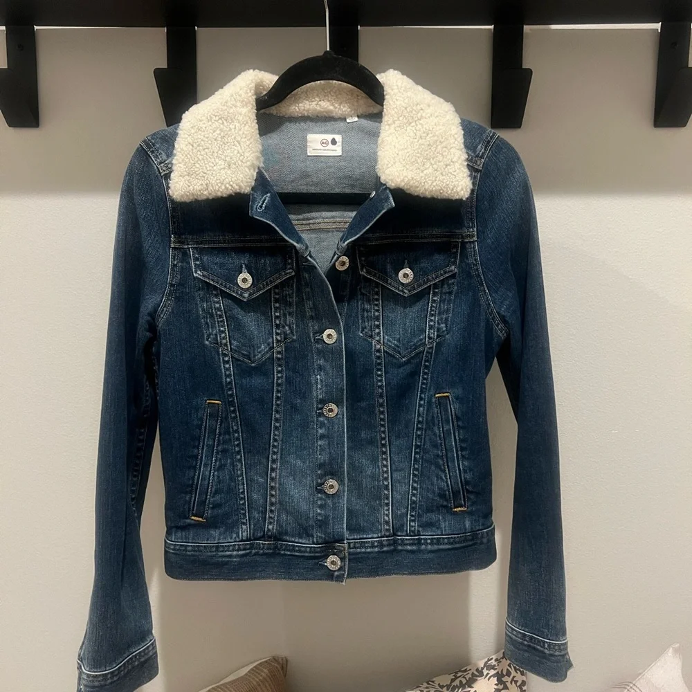 AG Adriano Goldschmied Dark Blue Shearling Jean Jacket. Small. - Picture 4 of 8